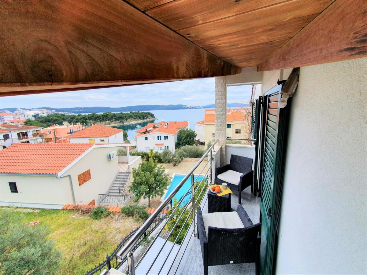 Villa Mira Trogir Bagian luar foto