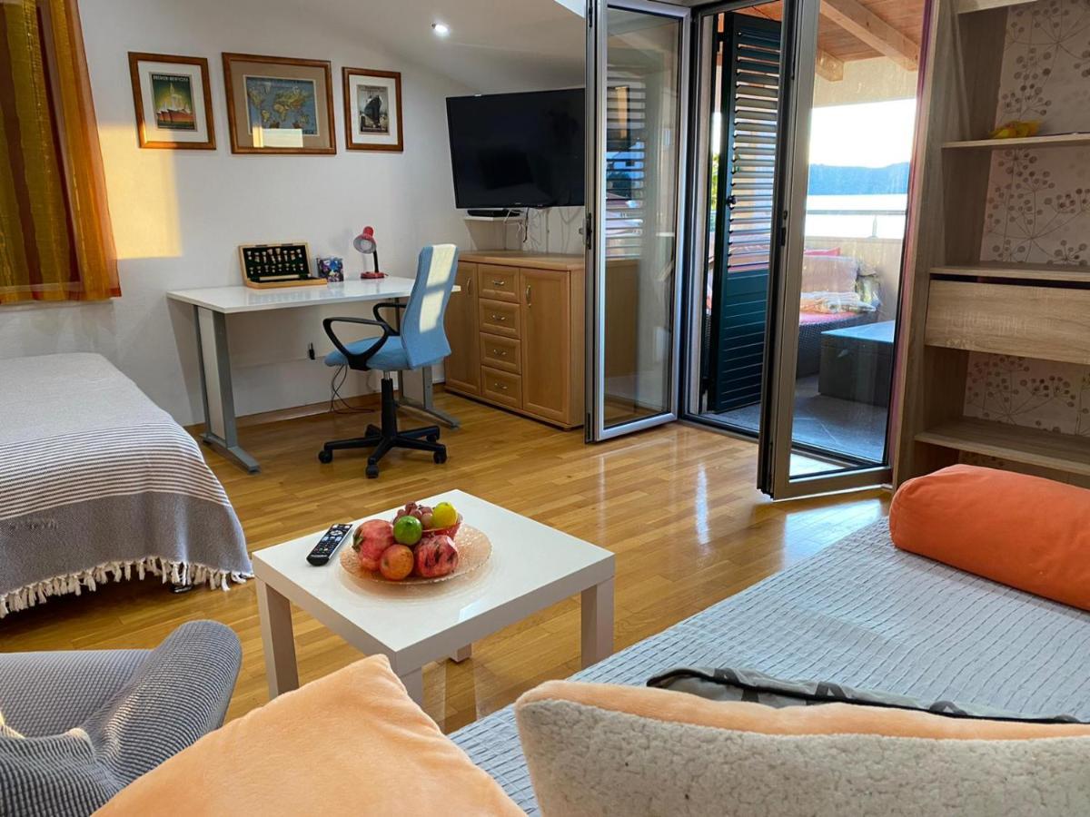 Villa Mira Trogir Bagian luar foto