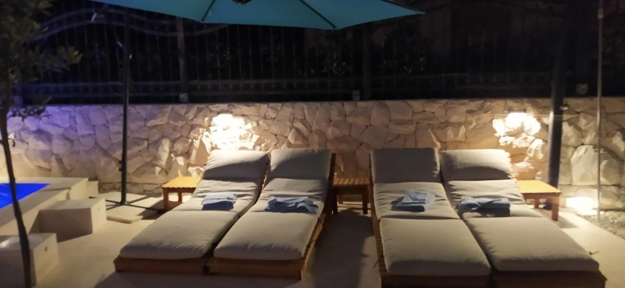 Villa Mira Trogir Bagian luar foto